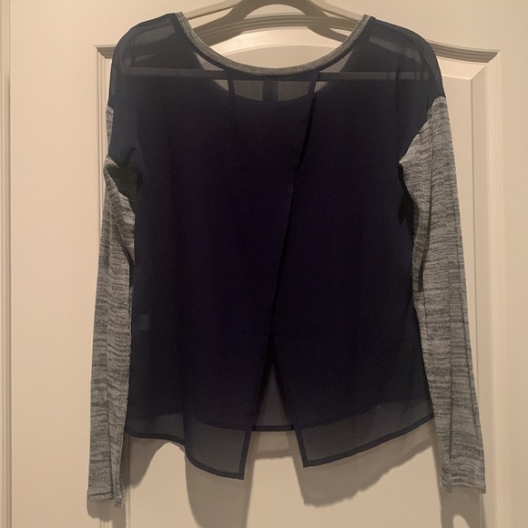 Aeropostale sheer top - Picture 2 of 4